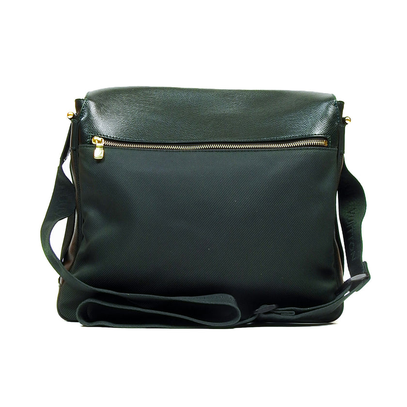 Louis Voitton Taiga Viktor Messenger Bag