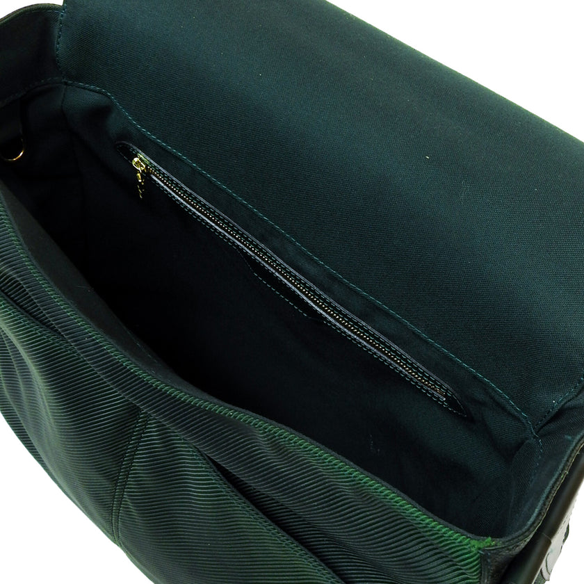Louis Voitton Taiga Viktor Messenger Bag