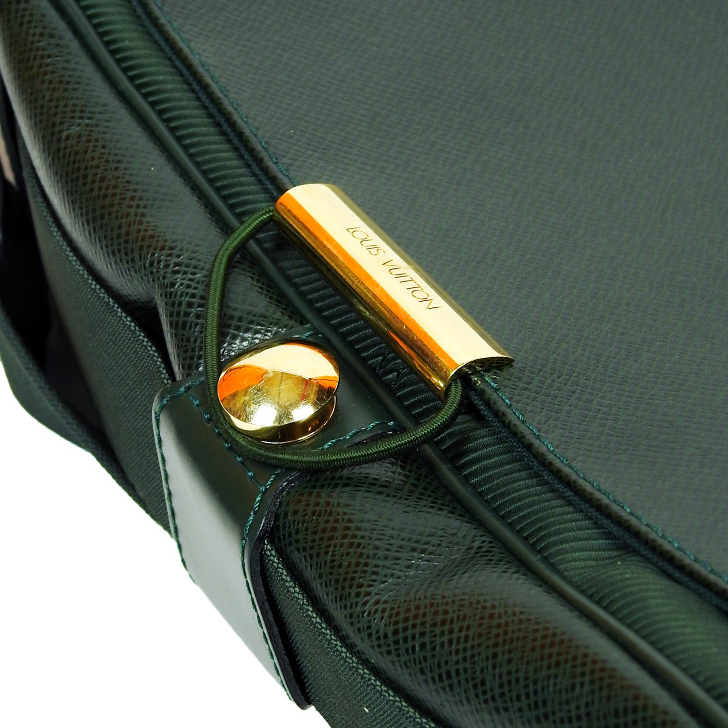 Louis Voitton Taiga Viktor Messenger Bag