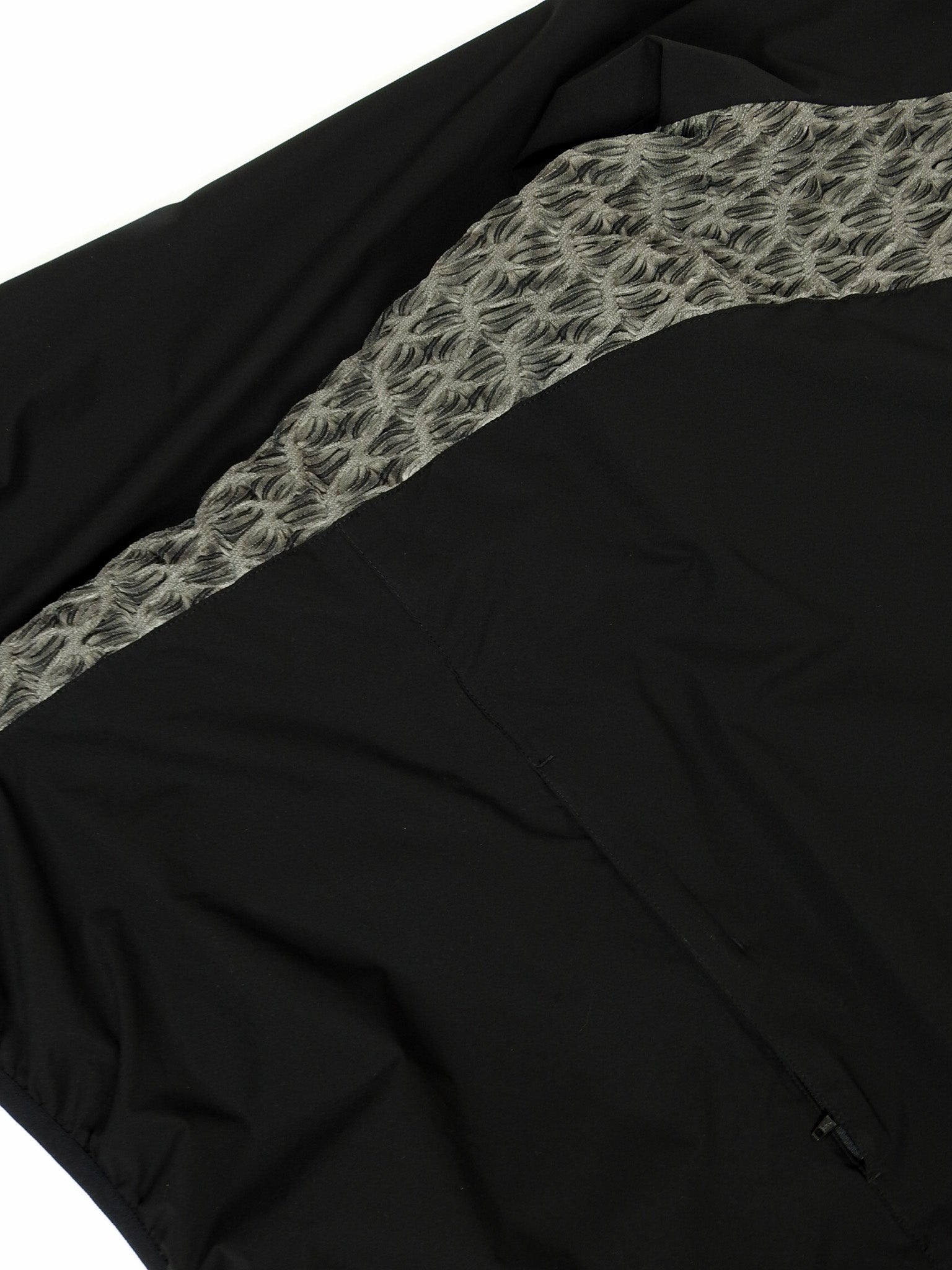 XLIM Poly Pullover Size 4