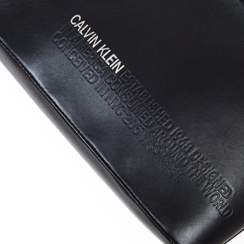 CK205W39NYC Leather Cross Body Bag