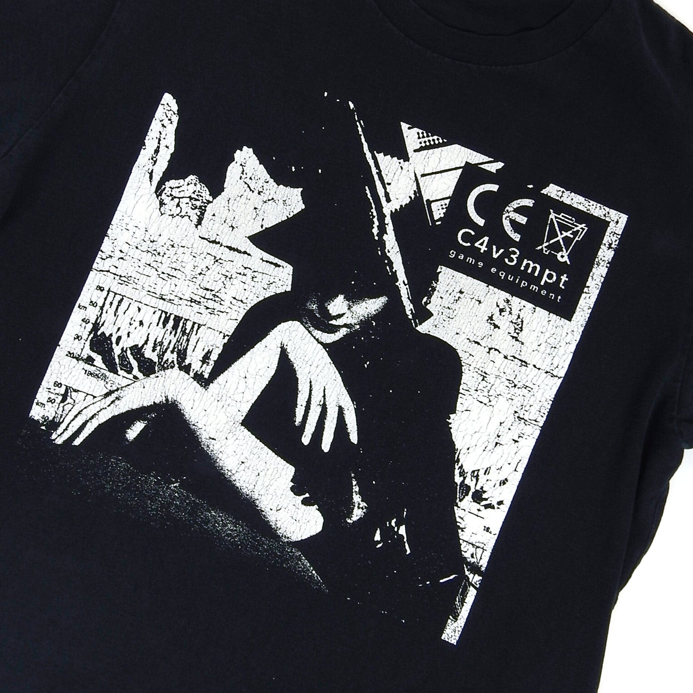 Cav Empt Graphic Game Equipment T-Shirt Size Large